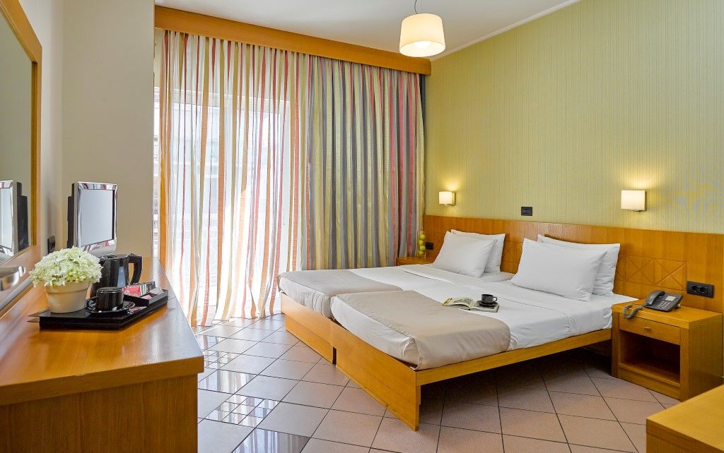 Achillion Hotel Атина Екстериор снимка